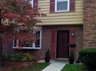 2807 Newton Ct, Blacksburg, VA 24060