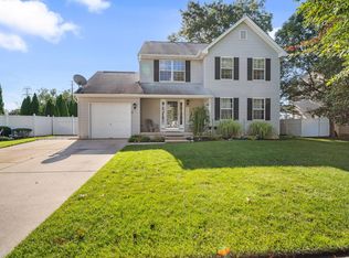 21 Copper Ridge Cir, Egg Harbor Township, NJ 08234