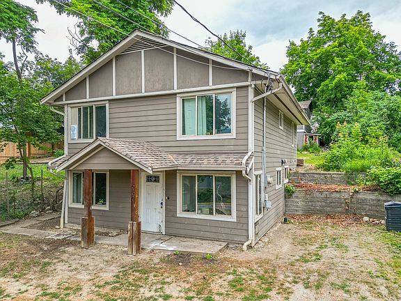 2nd image of 630 5th St SE