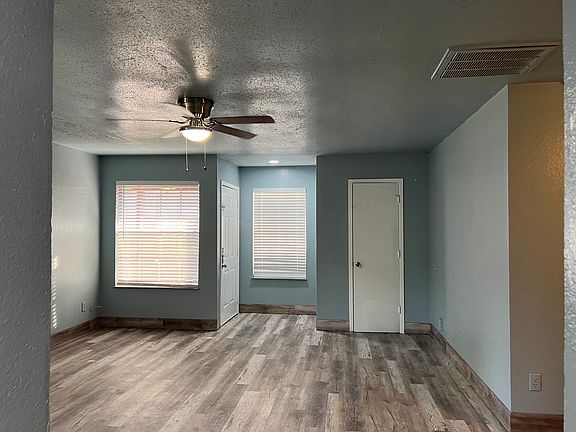 4th image of 2407 Lido Ln #2407