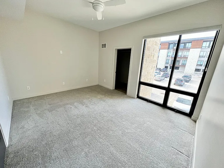 3022 Fieldhouse Cir #207 — Photo 14