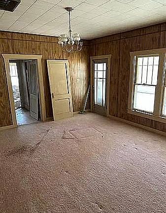 4th image of 500 Vine St