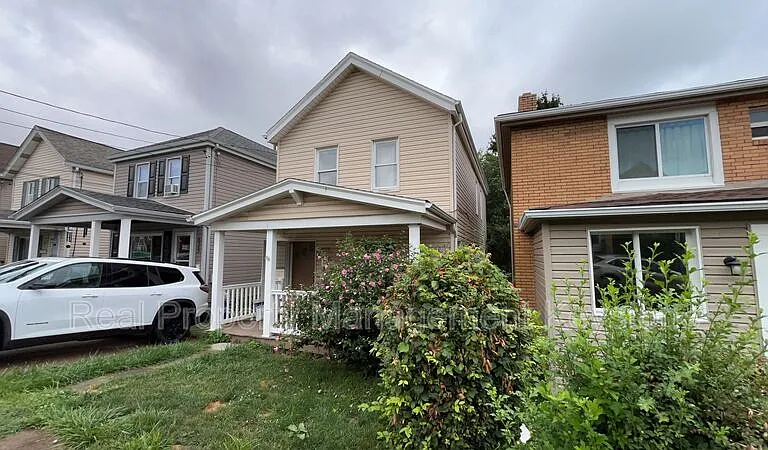 625 Blanton St — Photo 1