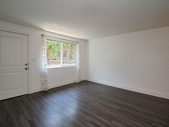 5th image of 4515 SE 66th Ave #4515