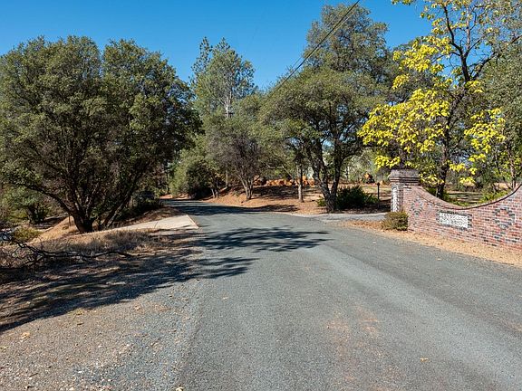 2nd image of 5161 Westridge Cir
