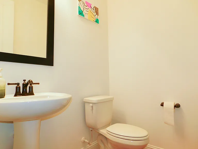2457 Pinnacle Pl — Photo 18