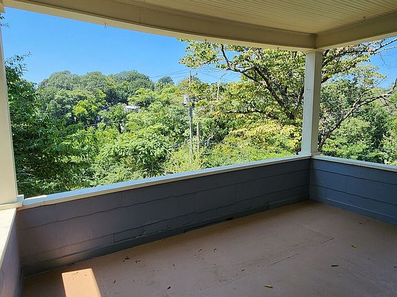 4th image of 510 Beck Ave