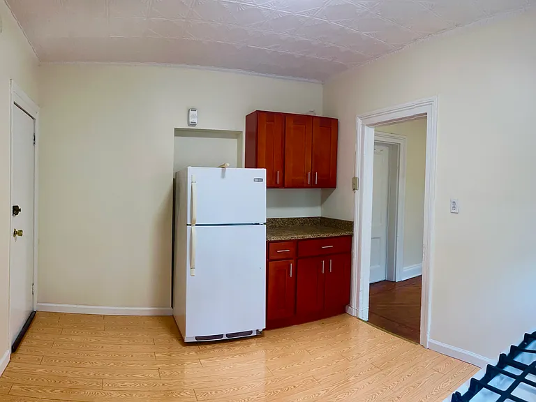 70 Nevins St #5 — Photo 17