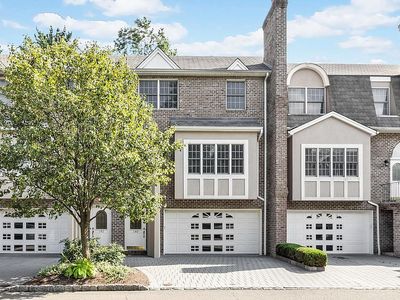 140 Stonegate Trl, Cresskill, NJ, 07626