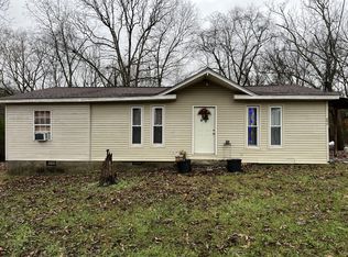 590 S Posey Hill Rd, Mount Juliet, TN 37122