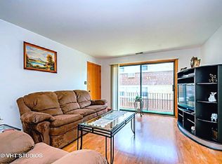 5989 N Northwest Hwy, Chicago, IL 60631