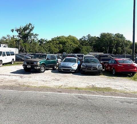 3rd image of 7125 Edgewater Drive