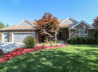 37208 E Pink Hill Rd, Oak Grove, MO 64075