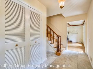 11200 Powder Horn Dr, Potomac, MD