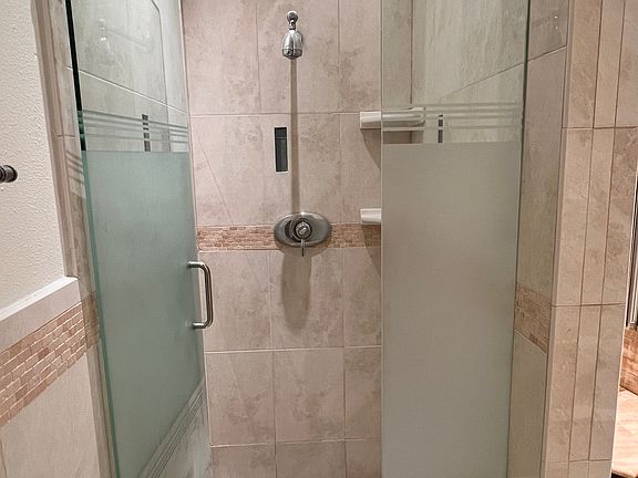 5th image of 1271 Stoner Ave APT 307