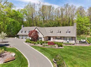 6 Burnett Dr, Chester, NJ 07930