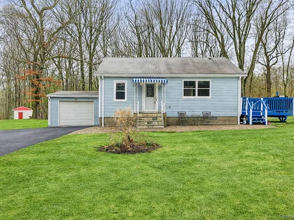 38 N 1st Street, Cortlandt Manor, NY 10567