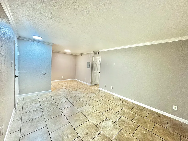 Maderas Apartments — Photo 22