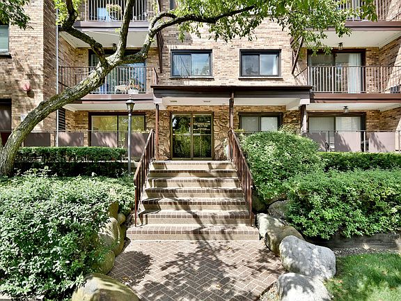 2nd image of 100 S Vail Ave APT 205