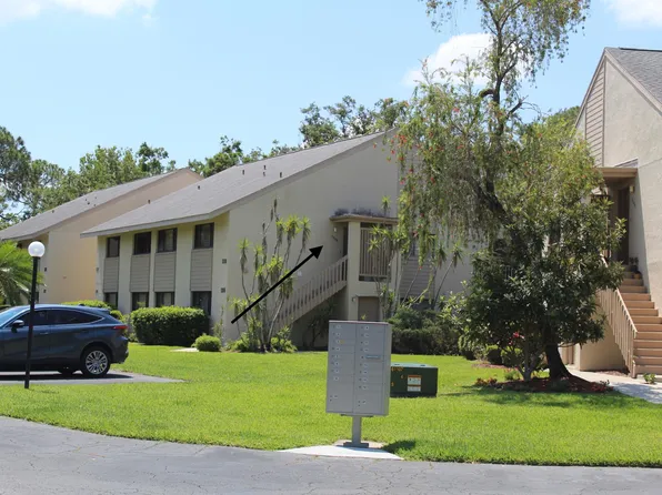 5208 Harpers Croft St #30, Sarasota, FL 34235