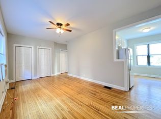 3724.5 N Pine Grove Ave #W1, Chicago, IL 60613