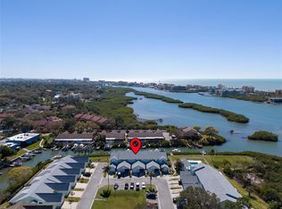 9416 Tara Cay Ct #18, Seminole, FL 33776