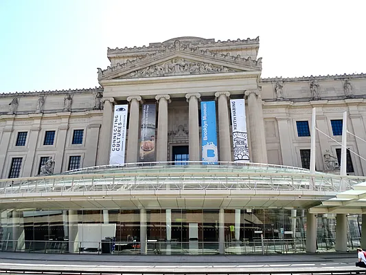 Rented by The LeBlanc Organization Inc | media 29