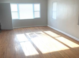 2657 Noble Rd #101, Cleveland, OH 44121