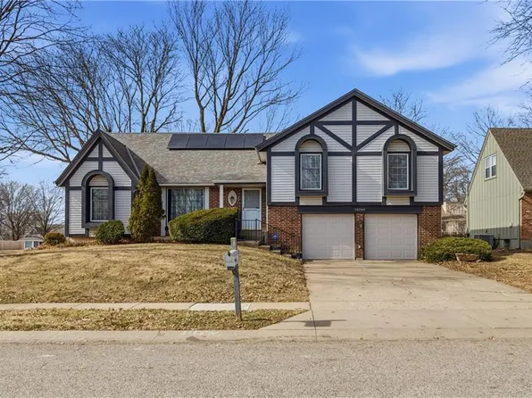 10250 Caenen St, Lenexa, KS 66215