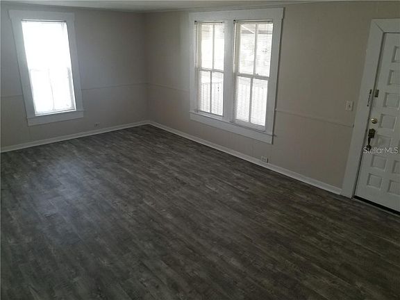 3rd image of 704 NW 1st Ave