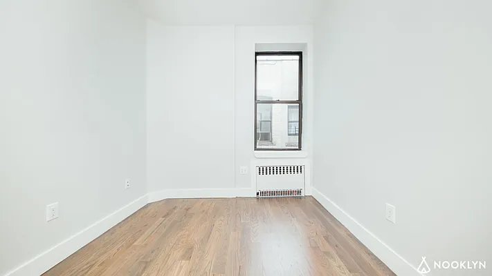 Rented by Nooklyn NYC LLC | media 18