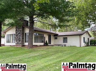 1552 S 13th St, Nebraska City, NE 68410