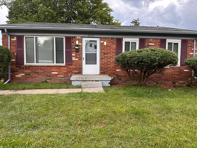 6502 Sally Ct — Photo 1