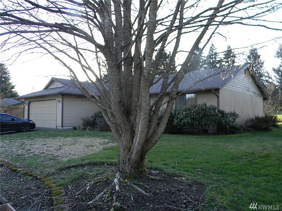 2nd image of 6405 Congressional Dr SE