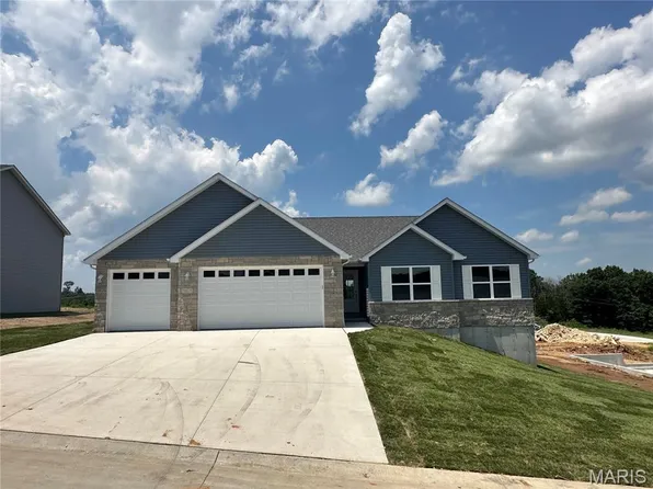 207 Pacific Ave, Union, MO 63084