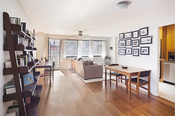 Sold by Stribling | media 1