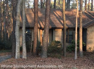 5917 Applewood Ln, Raleigh, NC 27609