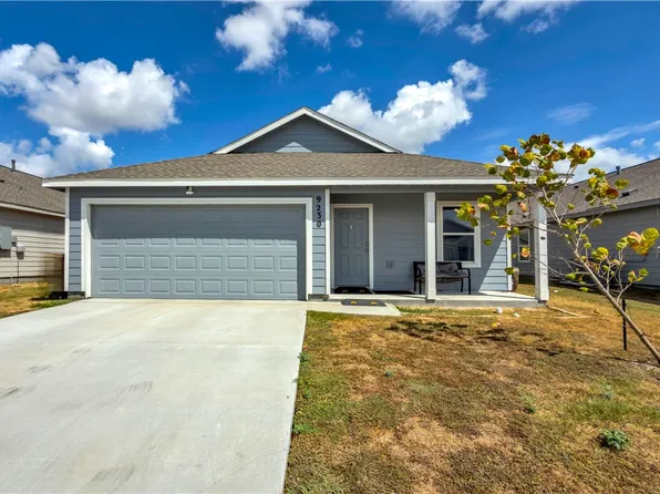 9230 Scottish Oak St, Corpus Christi, TX 78409