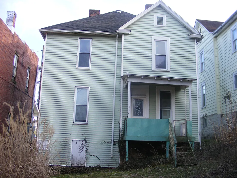 Building Photo 3