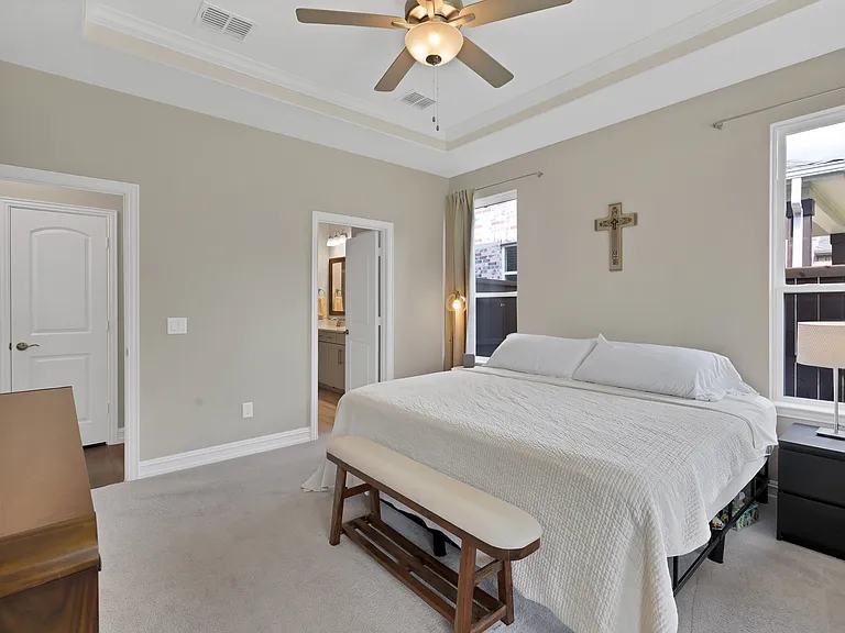 758 Creekwater Ln — Photo 13