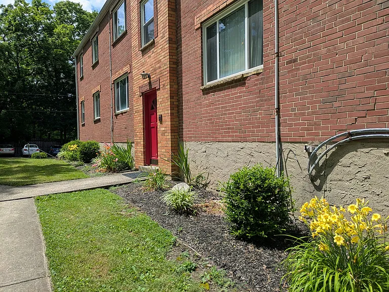 5928 Belmont Ave #WD HOOKUP — Photo 9