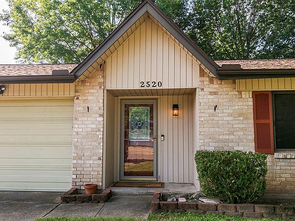 3rd image of 2520 Willow Ln