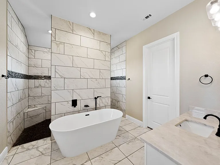 132 Ash Pkwy — Photo 33