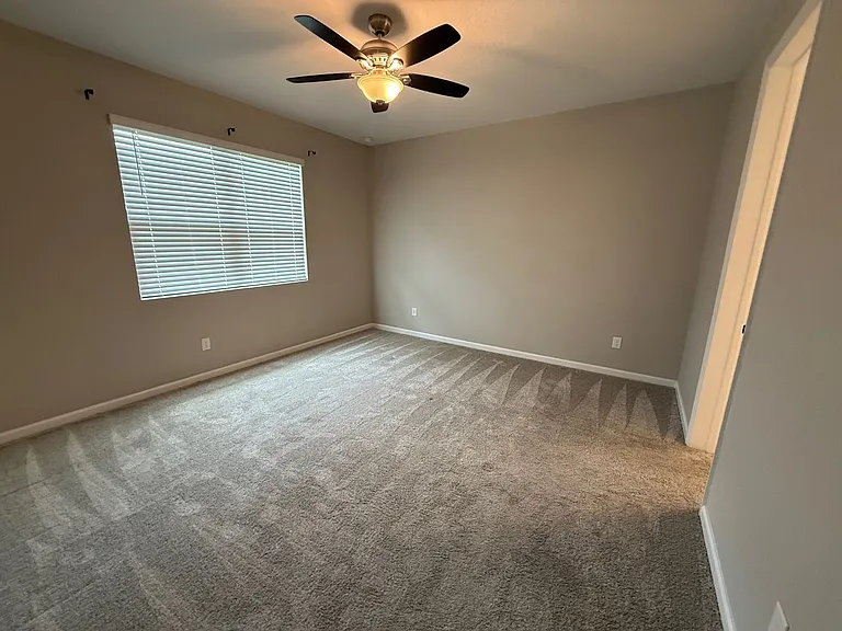 10073 Spring Lake Dr — Photo 10