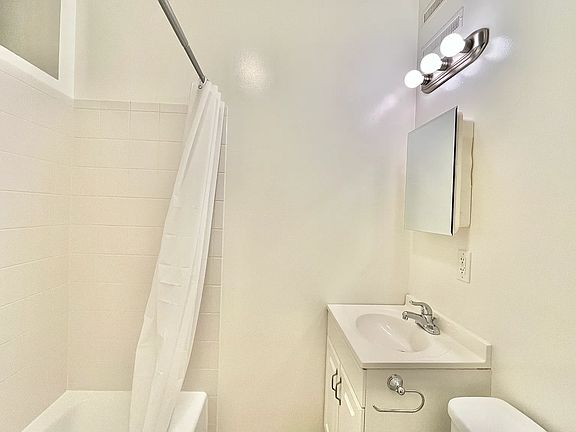 2nd image of 54 E 7th St APT 4