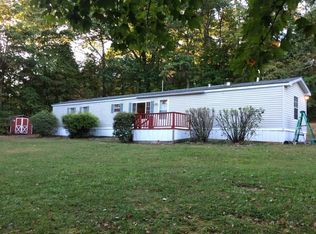 163 Strausser Ln, Stroudsburg, PA 18360