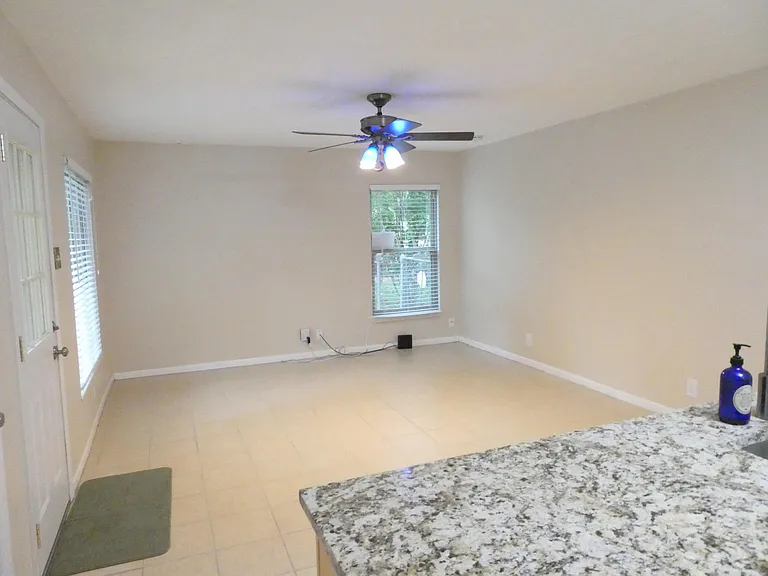 Living room connected to the kitchen