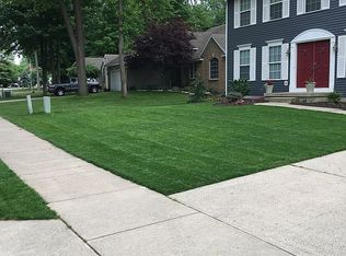 2524 Golfbury Dr SW, Wyoming, MI 49519