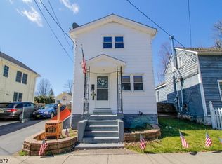 108 Water St, Hackettstown, NJ 07840