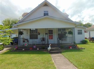 404 Central Ave, Spencer, WV 25276